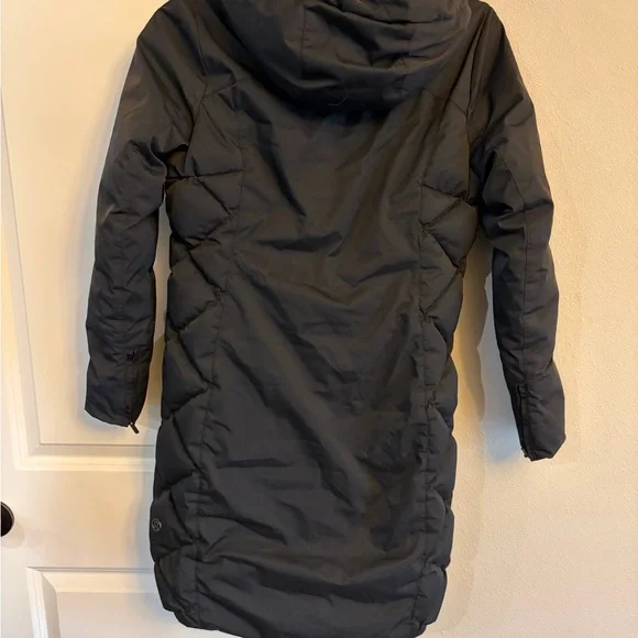 LULULEMON Fluff The Cold Parka 600-Fill Down Black Hooded Coat Size 2 - Picture 8 of 10